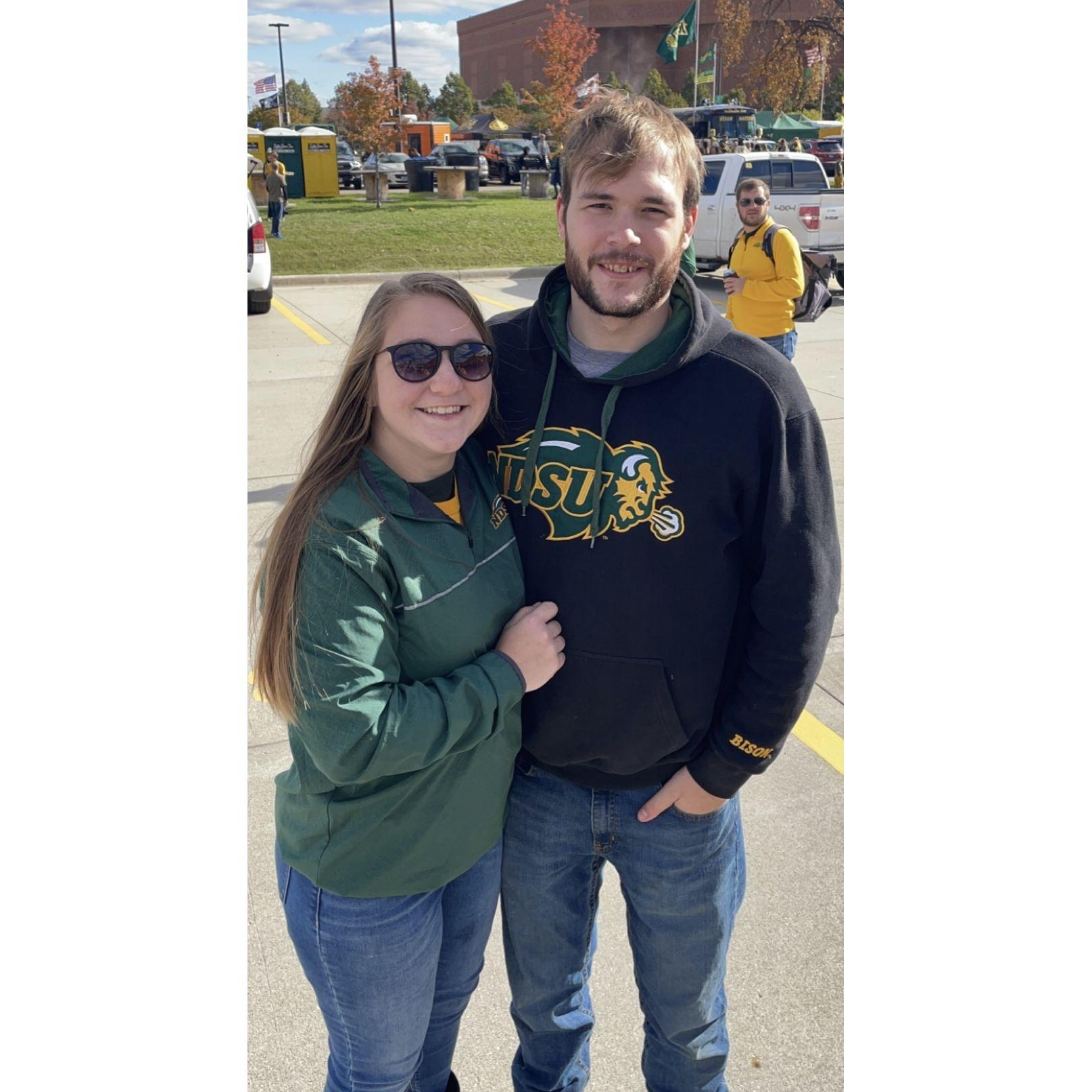 More Bison tailgating