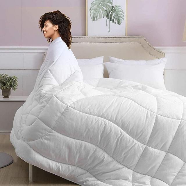 Oaken-Cat All Seasons White Down Alternative Comforter King - Ultra-Soft Plush Fabric, 300gsm Microfiber Body-Shape Ergonomic Quilted Medium Weight Duvet Insert