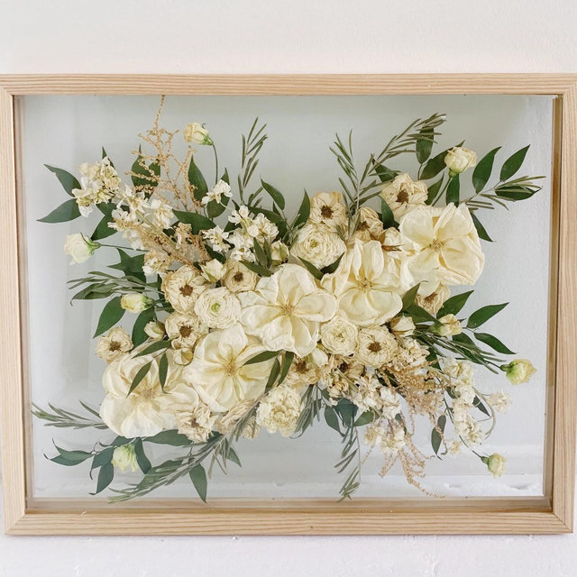 Bouquet Preservation Wedding Frame