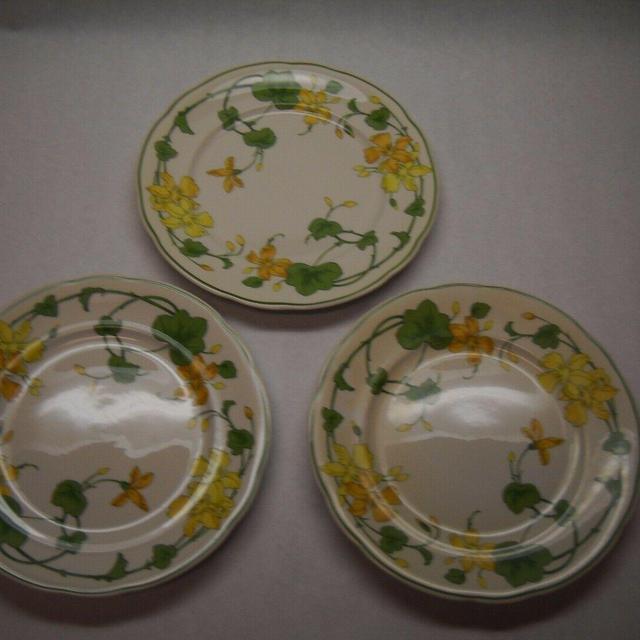 VILLEROY AND BOCH Geranium Collection SET OF 3 SALAD PLATES Non Ribbed GERMANY