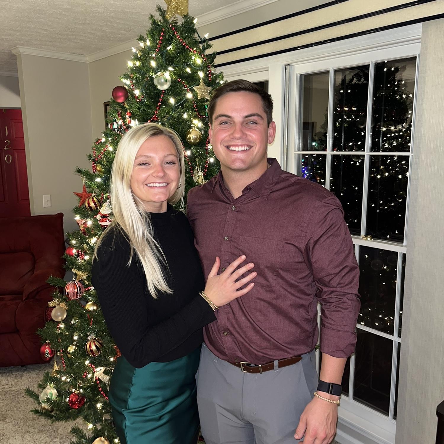 Last Christmas Eve dating! 12.24.2023
