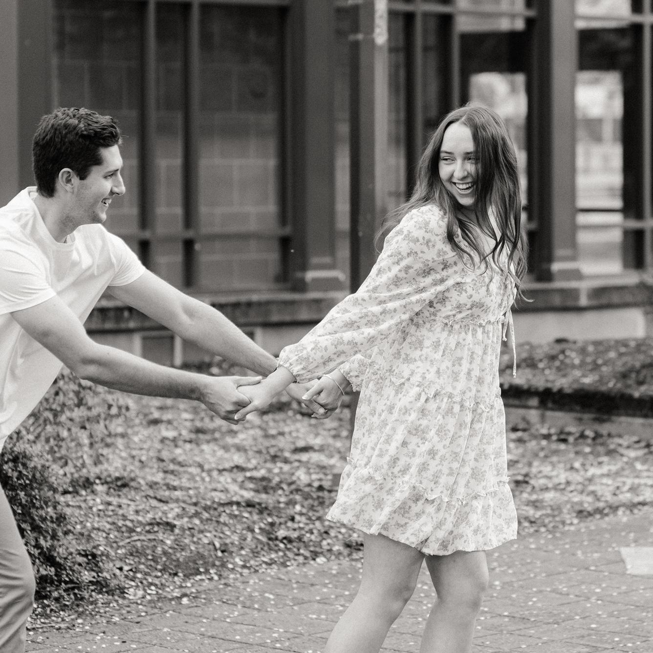 Engagement photos in Salem, OR.