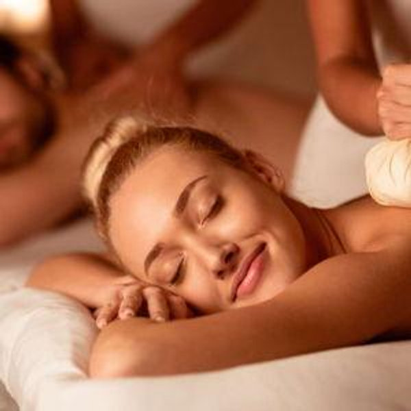 60-Minute Couples Massage