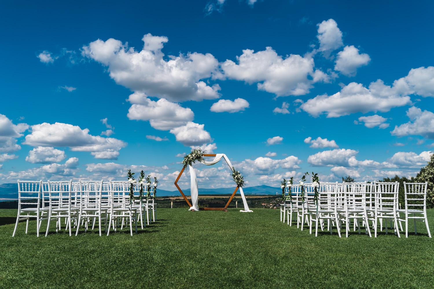 The Wedding Website of Elena Manolova and Borislav Dashev