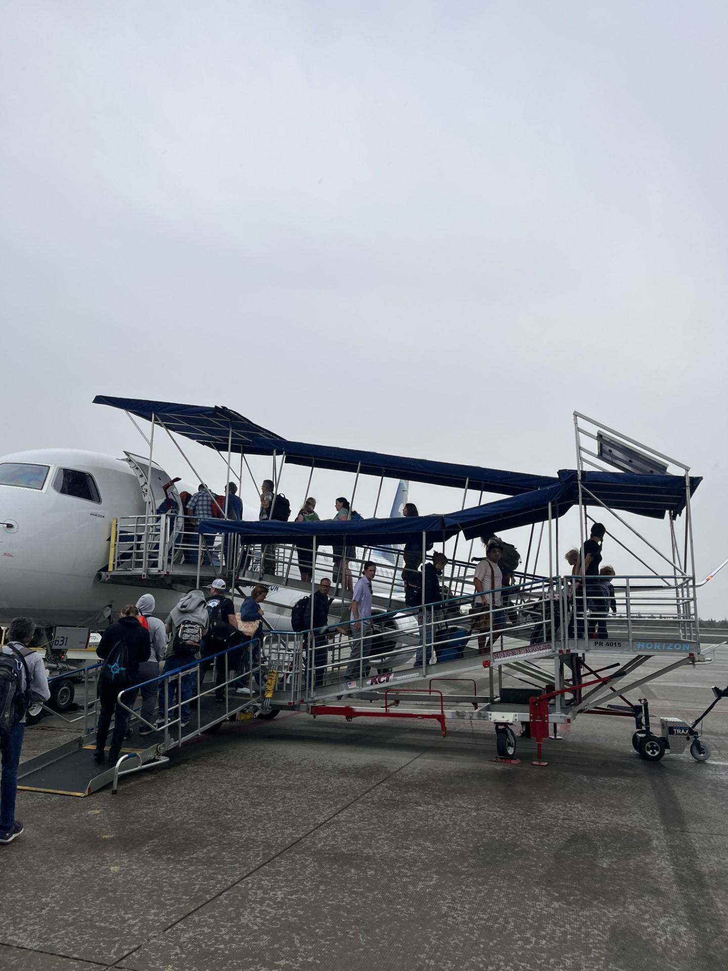 The Wedding Website of Miranda Harris Hamlin and Daniel Henry