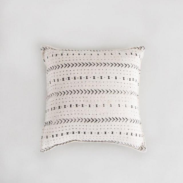 Rose & Fitzgerald - White Bògòlanfini Pillow - No. 01