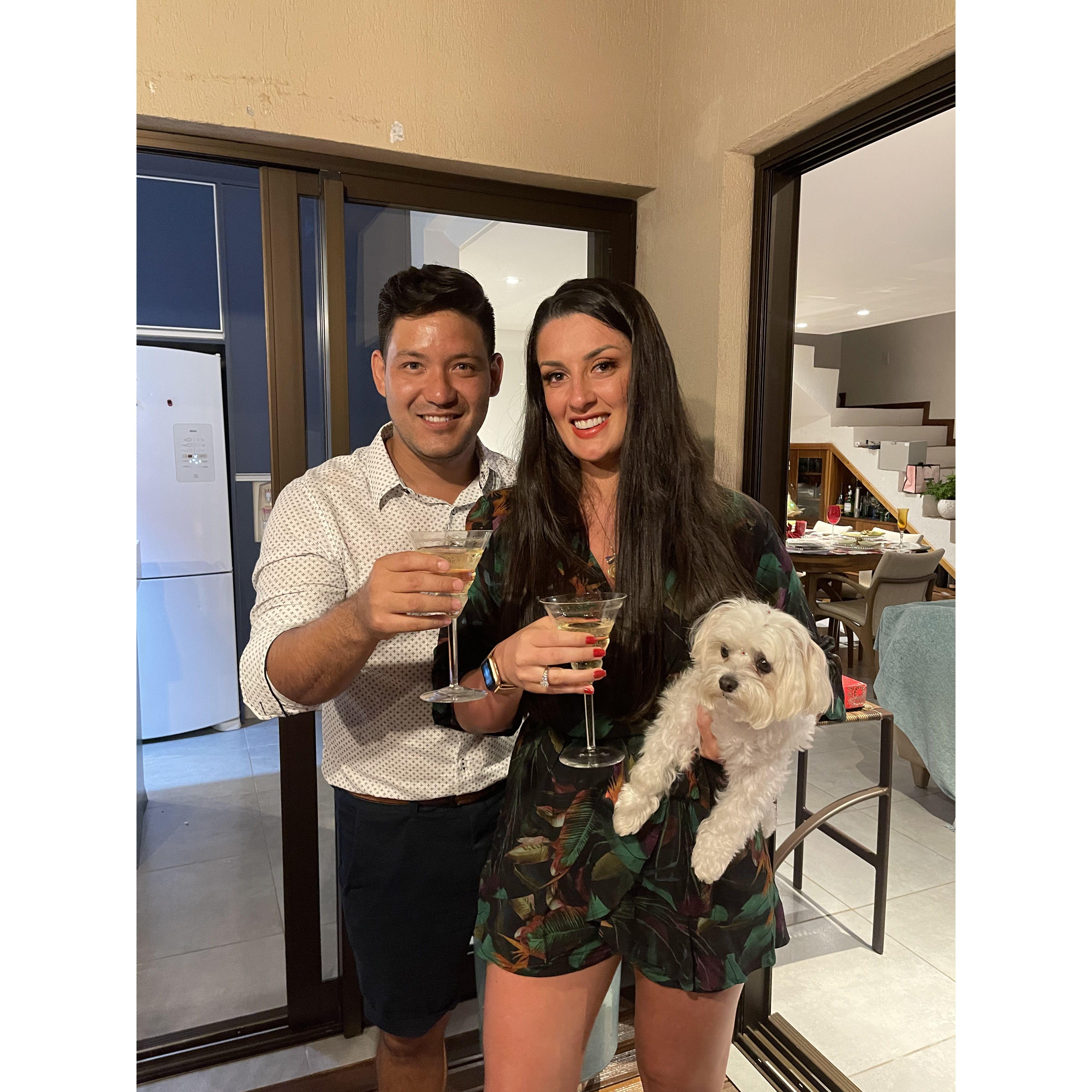 Dec 24, 2020 (Brasil): Celebrando nosso noivado em familia ● Celebrando nuestro compromiso en familia ● Celebrating our  engagement with the family