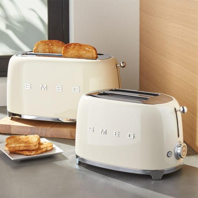 SMEG 2-slice toaster