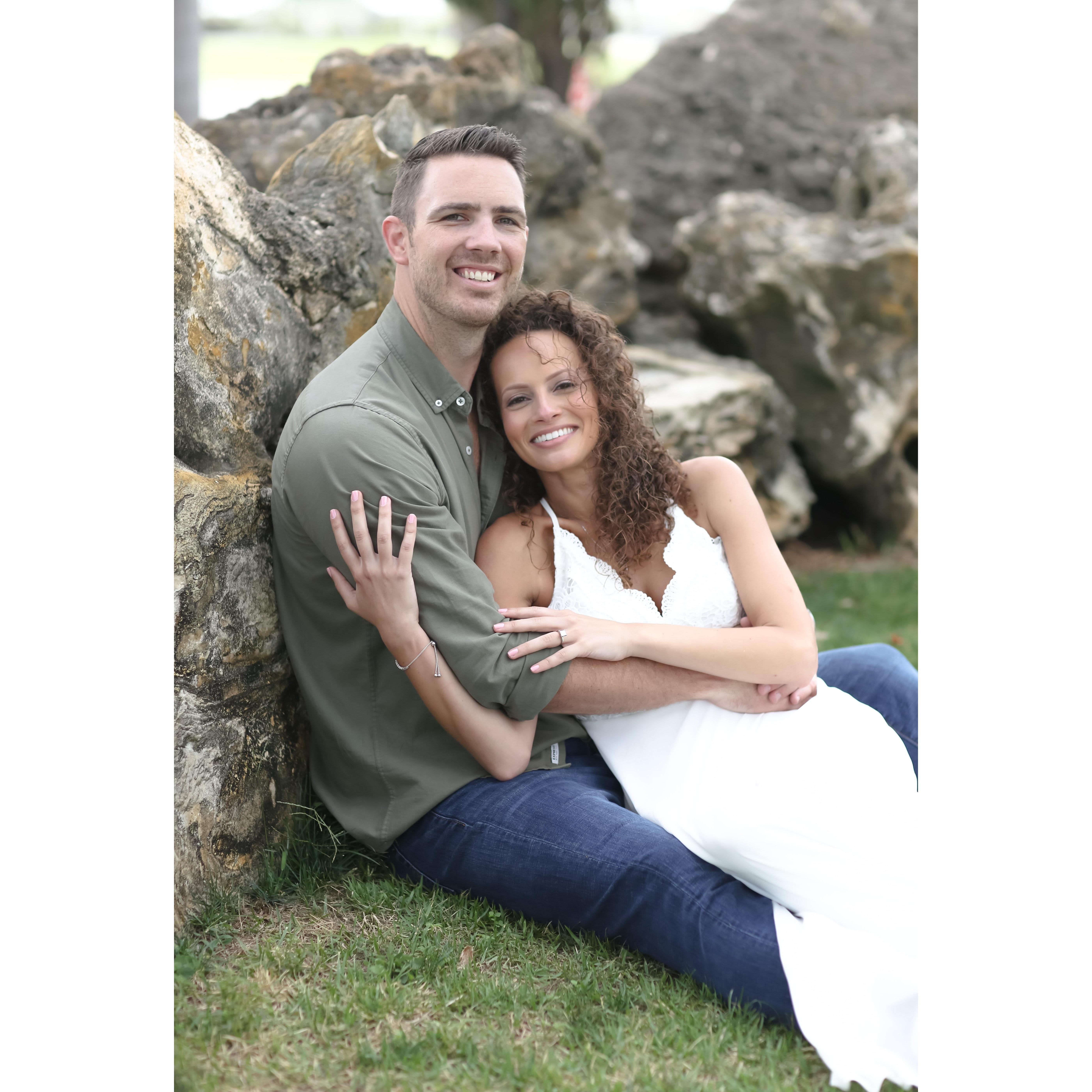 Engagement pictures in Downtown St. Petersburg