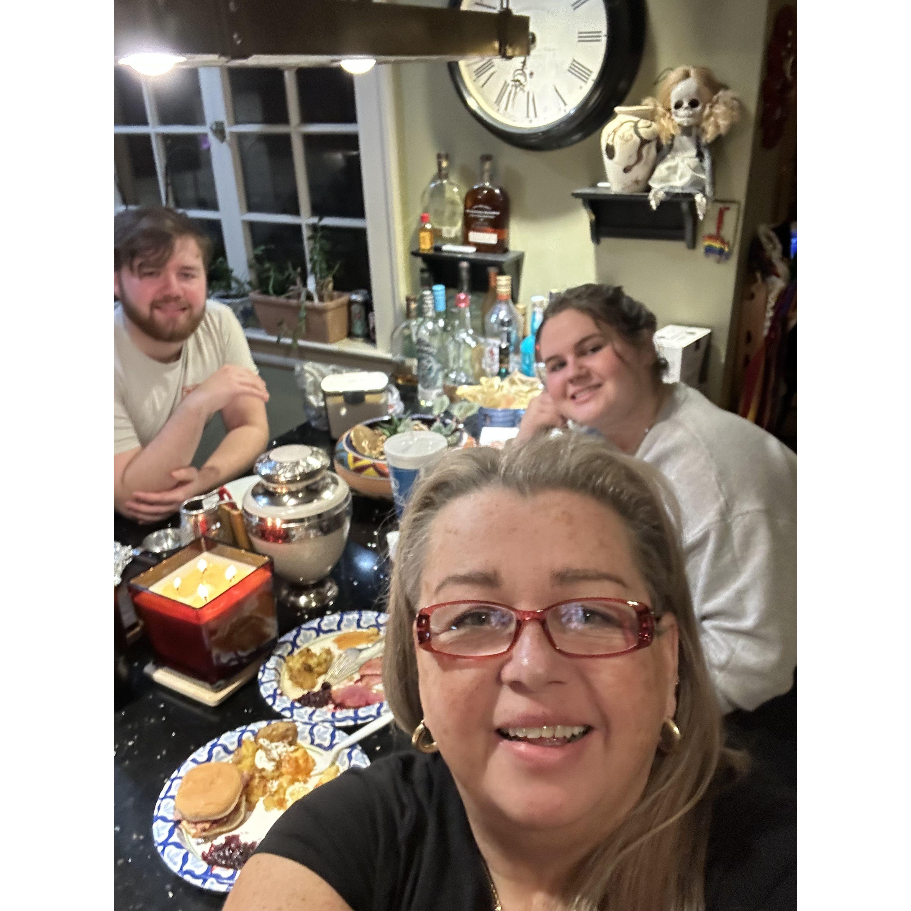Aunt Lisa Brennan-Fleming and Uncle David Fleming, Cousins Pete and Izzy Christmas '24