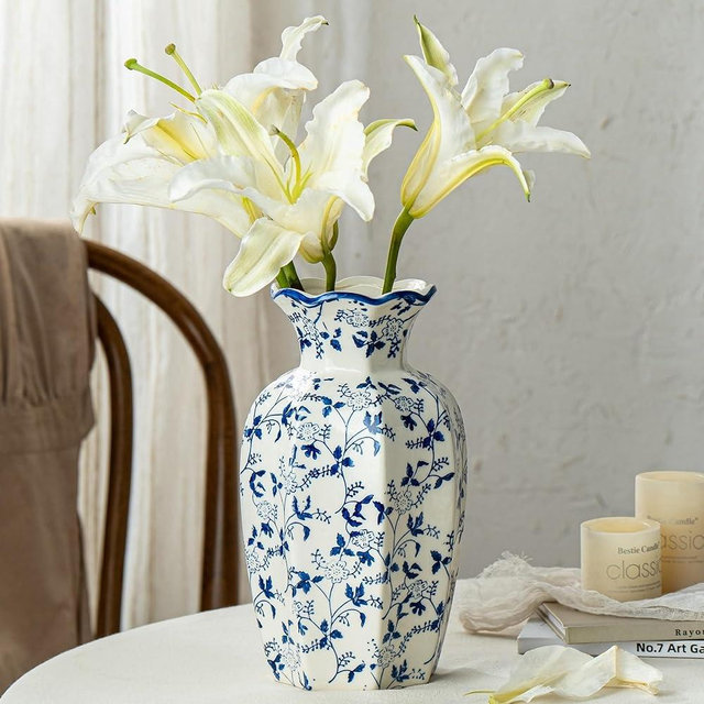 SEUYUCL Blue and White Ceramic Vase, 9.5 Inch Vintage Chinoiserie Flower Vase Decorative Antique Vases for Home Decor, Rustic Porcelain Vase Farmhouse Shelf Table Centerpieces Decor