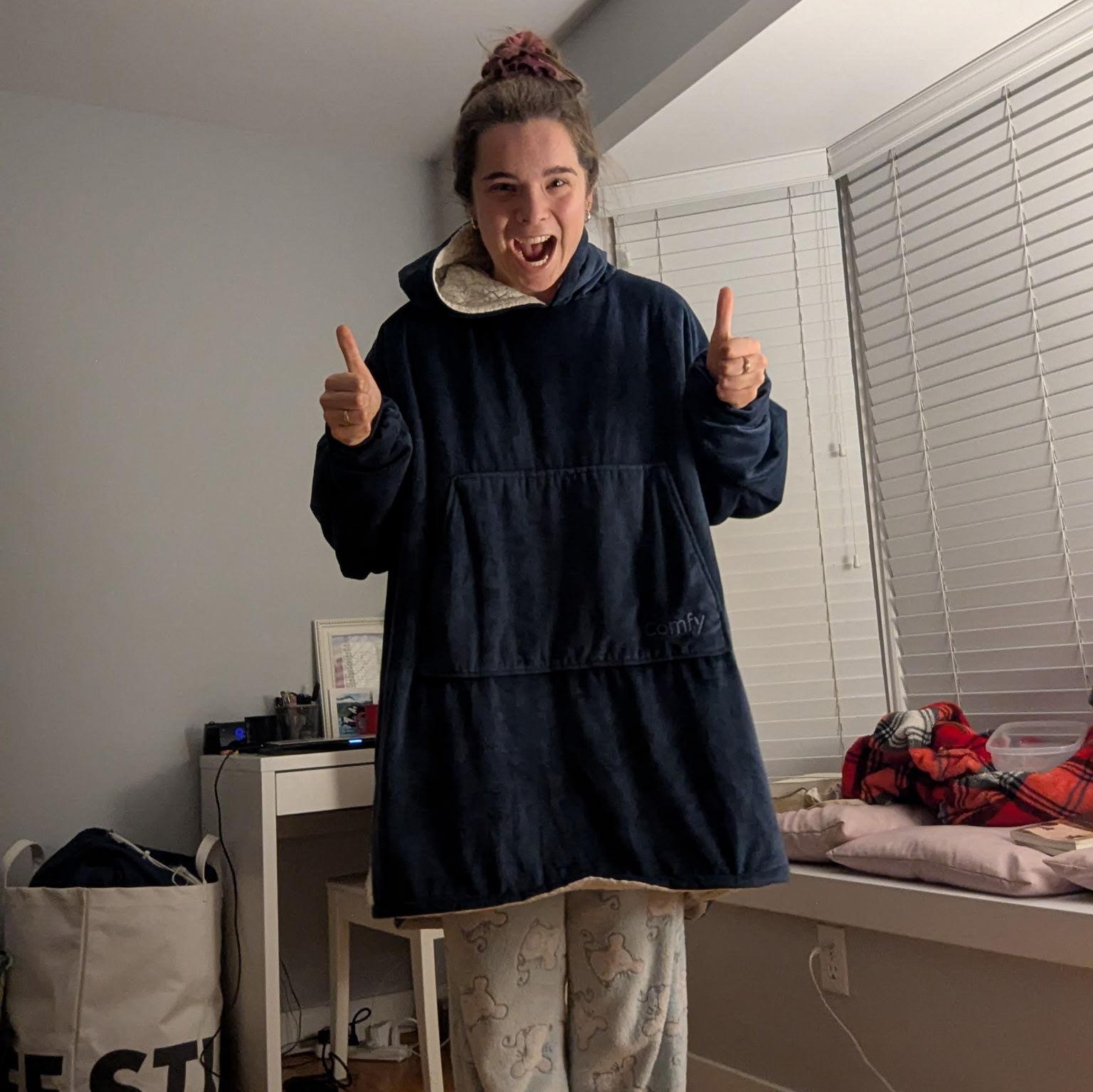 Kaitlyn sending me long distance photos so I don't forget her face.