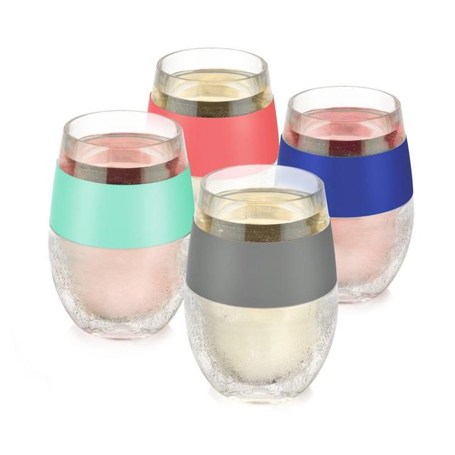 Freeze 4 Piece 9 oz. Plastic Double Wall Glass Set