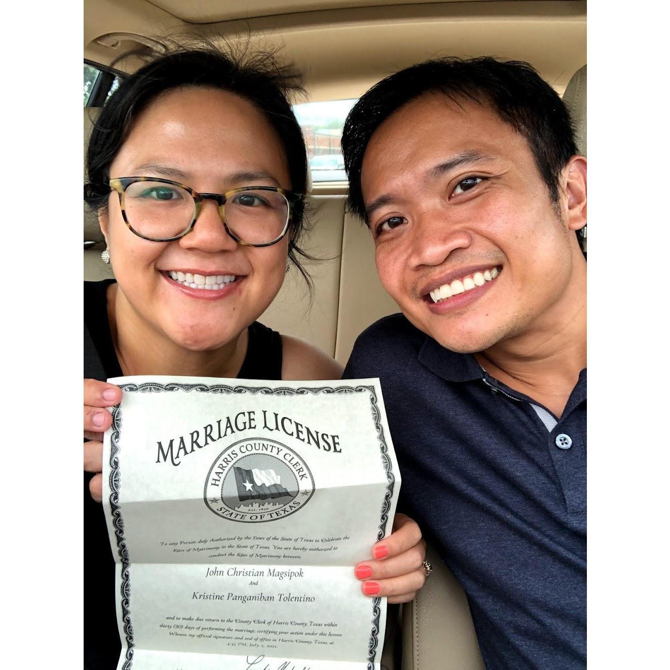 Going to the chapel and we're going to get married!