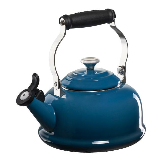 Le Creuset 1.7 Quart Enamel on Steel Whistling Tea Kettle