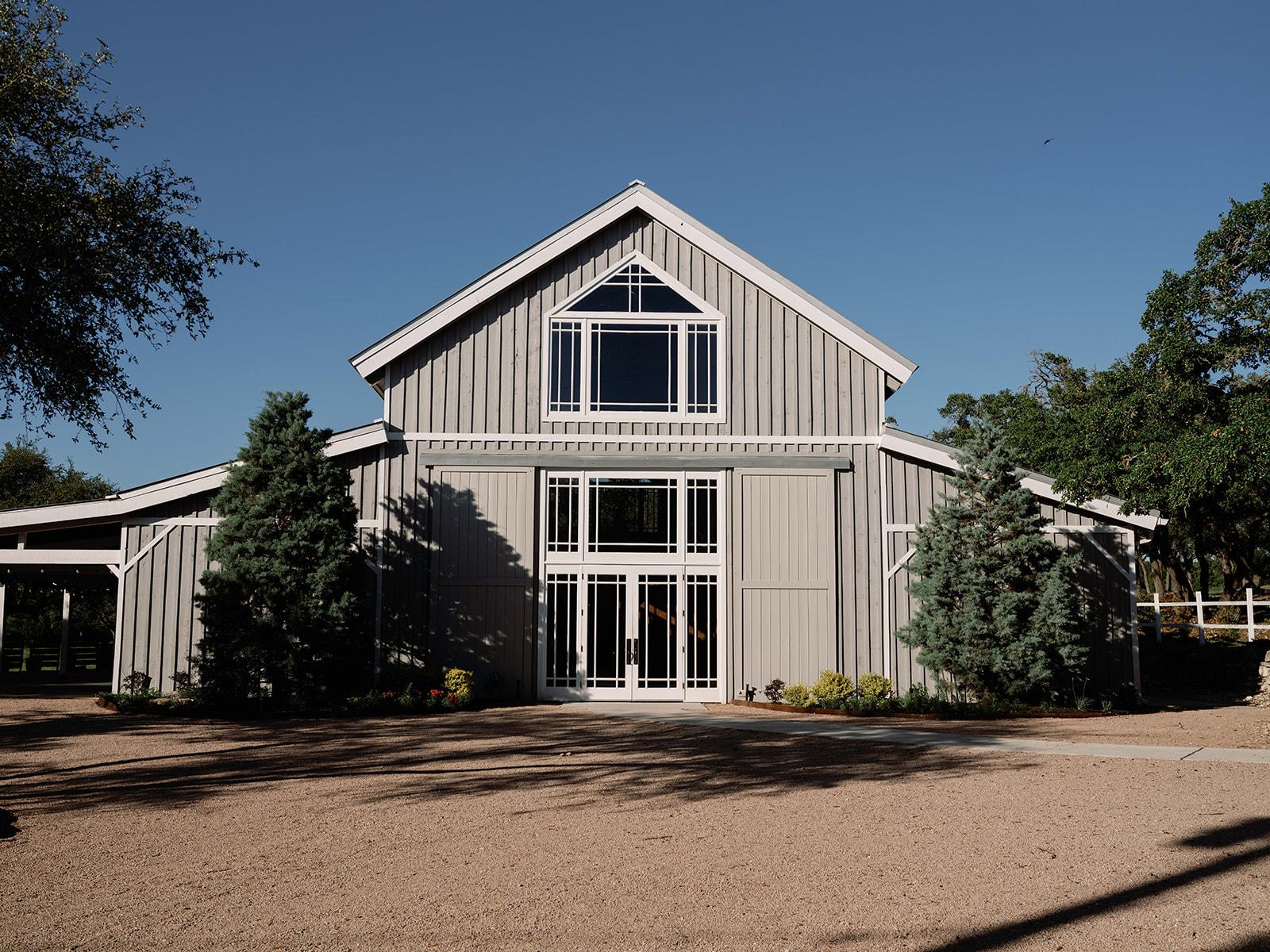 The Wedding Website of Carly Volz and Jeffrey Holt