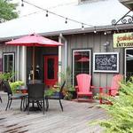 Cosmo's Restaurant & Bar