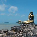 Golden Mermaid Statue
