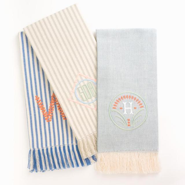 Short-Fringe Linen Guest Towel