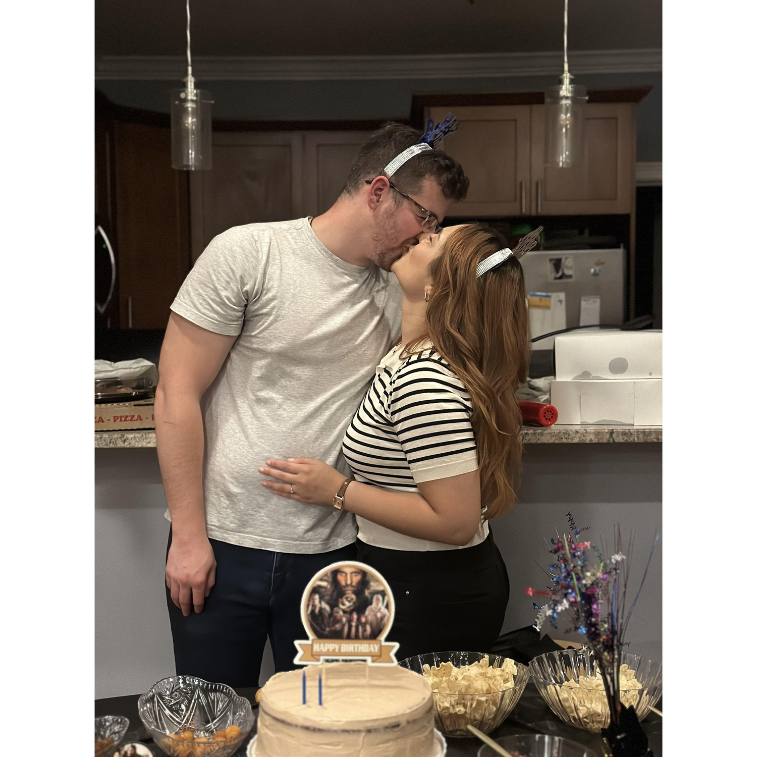 09.22.23 Thais threw a surprise birthday party to Jake and got his family and their friends together to celebrate his life!