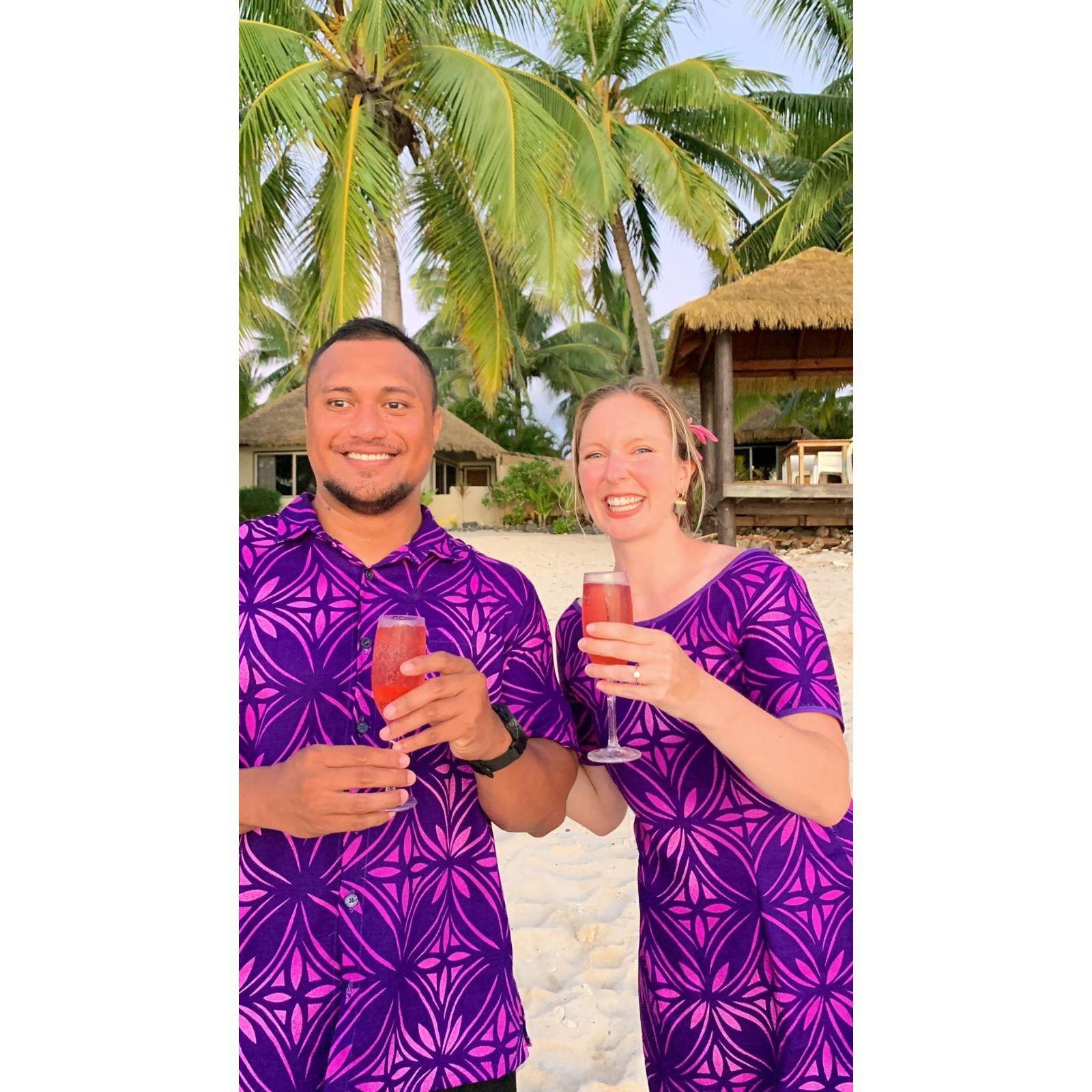 More engagement photos in Raro