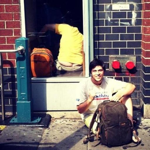New to the city and having fun!
(New York, 2012)