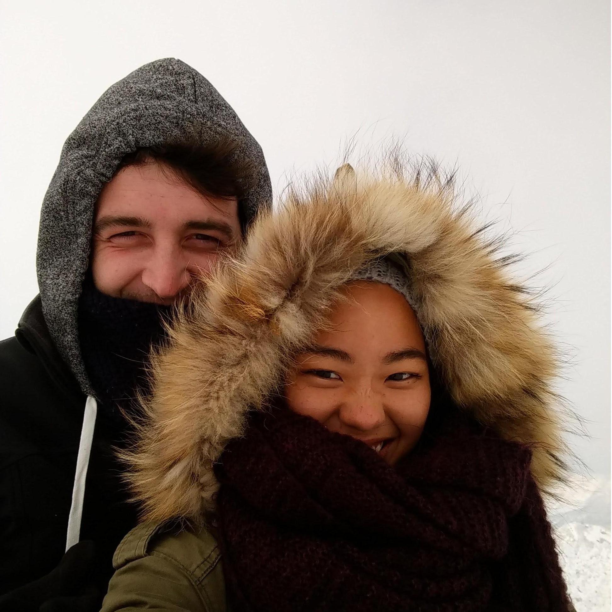 On our seconnd date, we went to Mt. Zao to see snow monsters! It was the coldest Cindy has ever been. Zao, Japan Winter 2016
2回目のデートで蔵王の樹氷に。極寒体験!