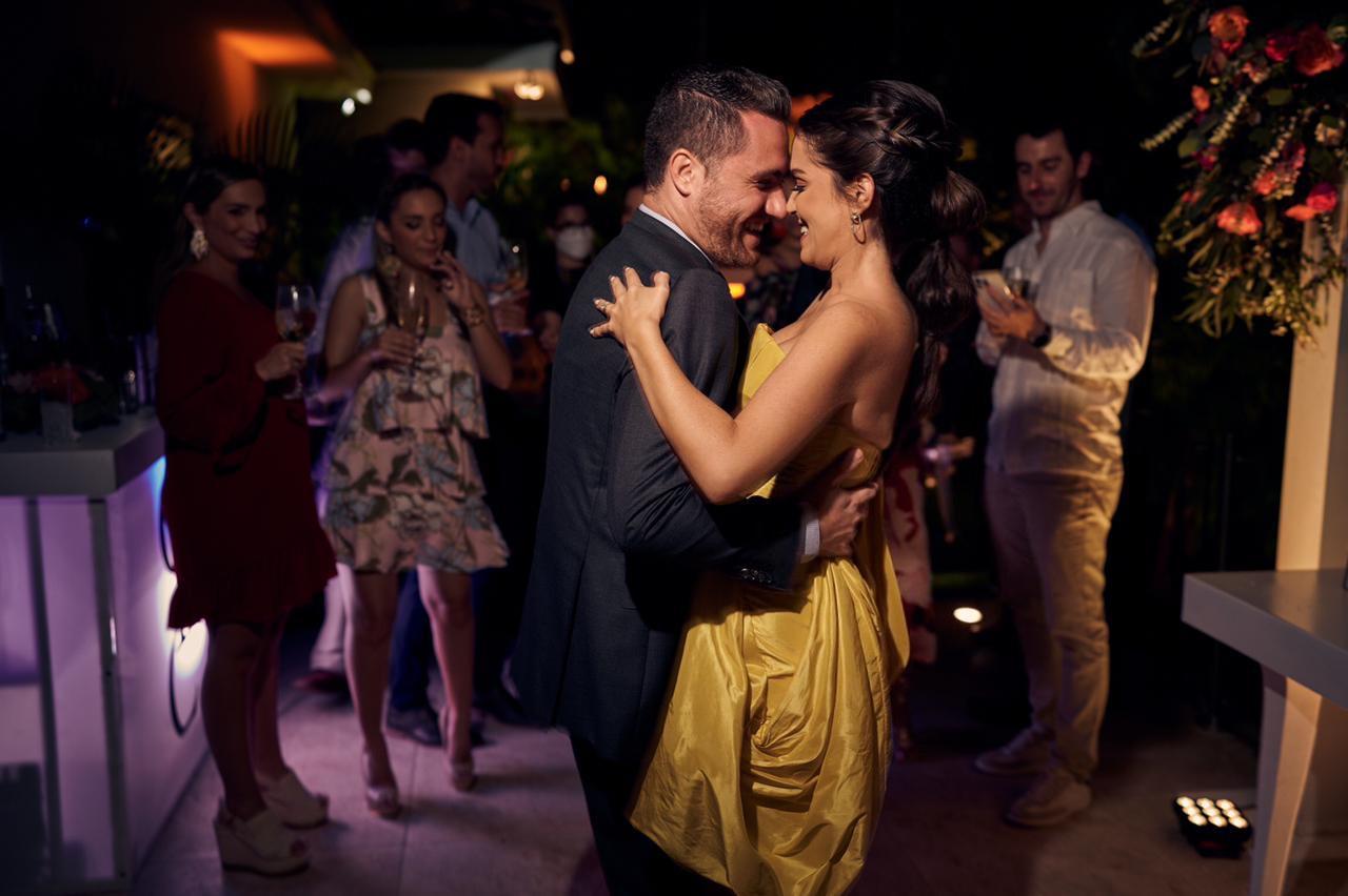 The Wedding Website of Victoria Da Corte and Eduardo González