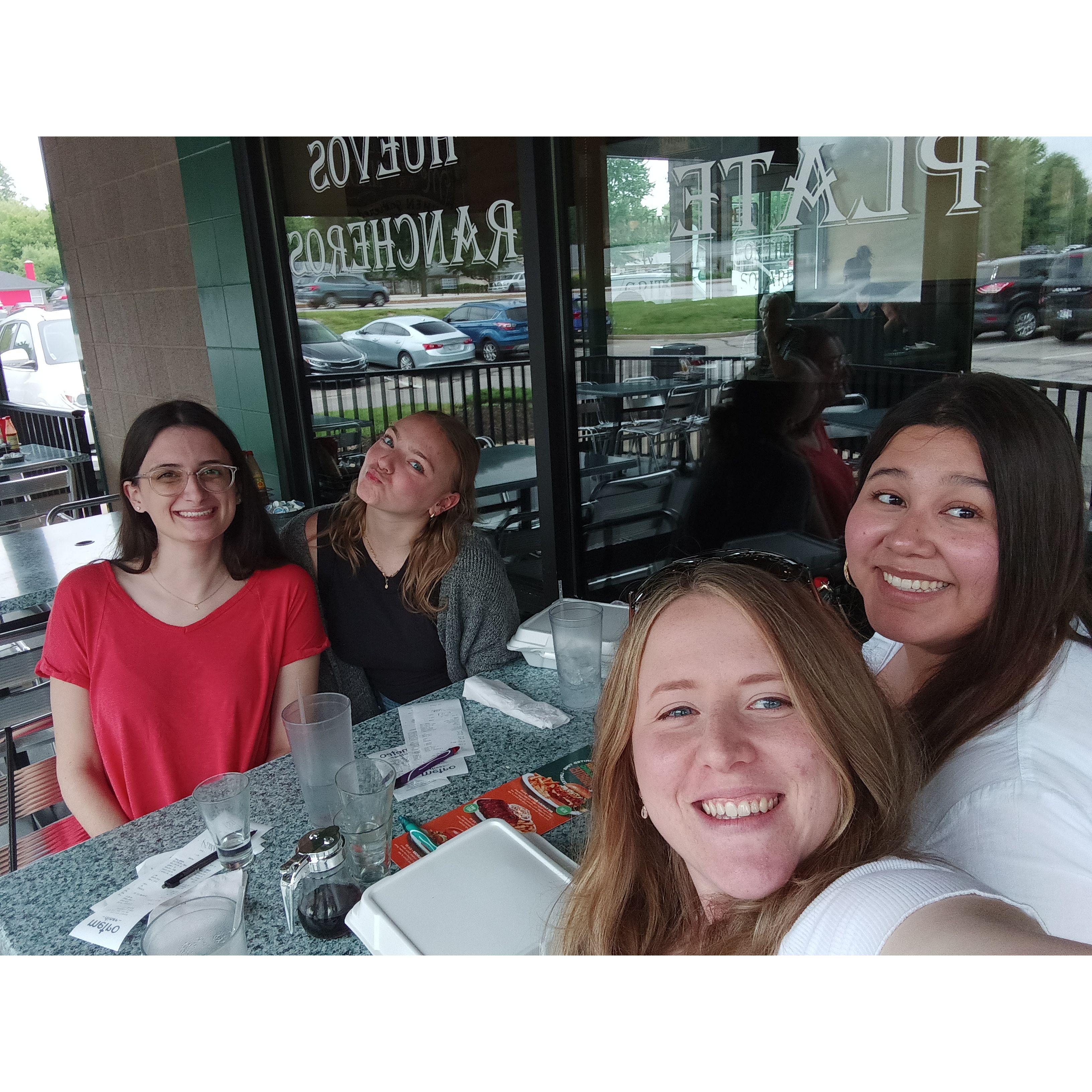 Brunch with Bridesmaids!