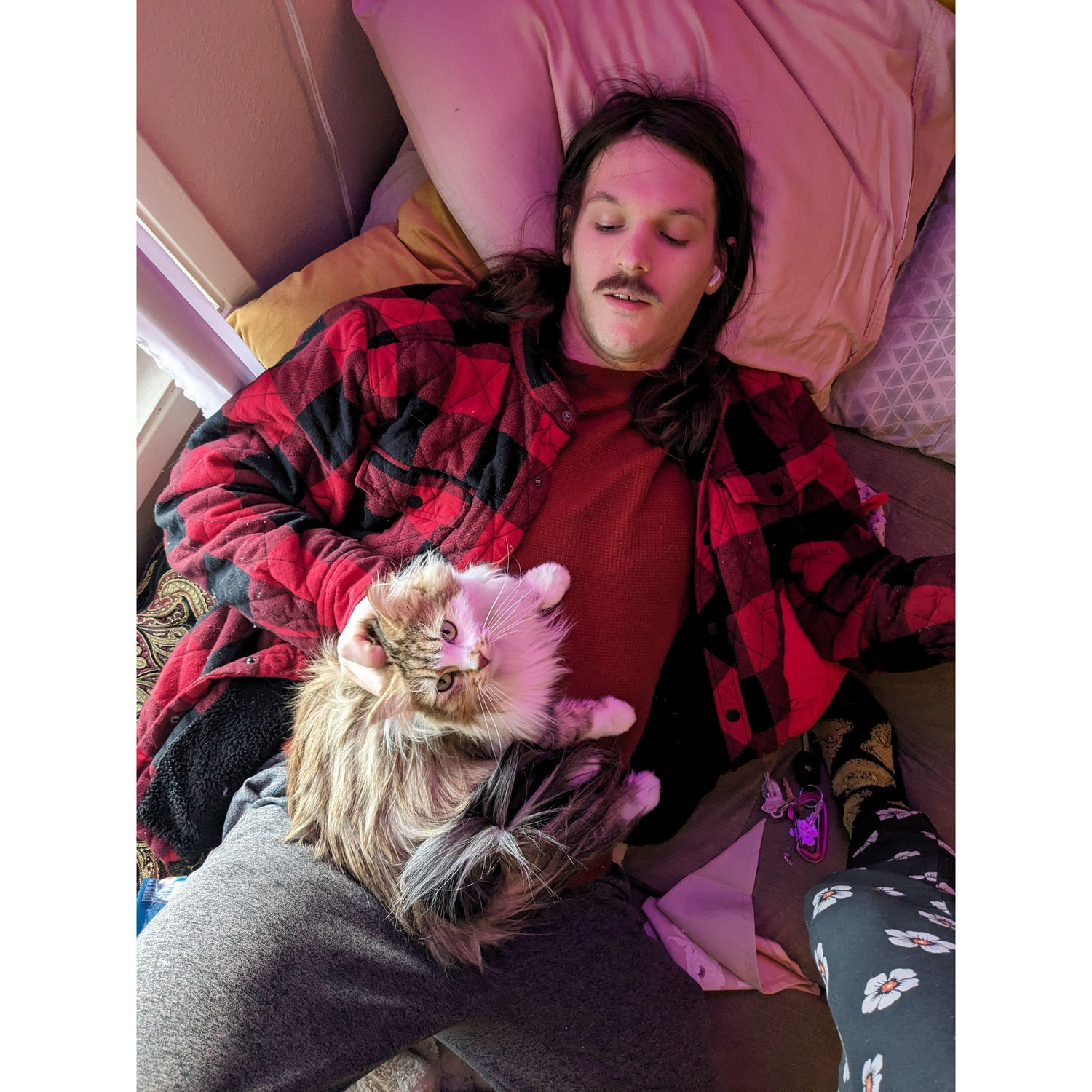 Elijah loves Chirri Chirri small cat nap
