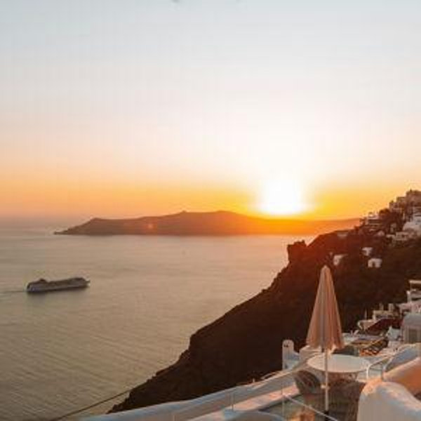 Honeymoon: Sunset Dinner