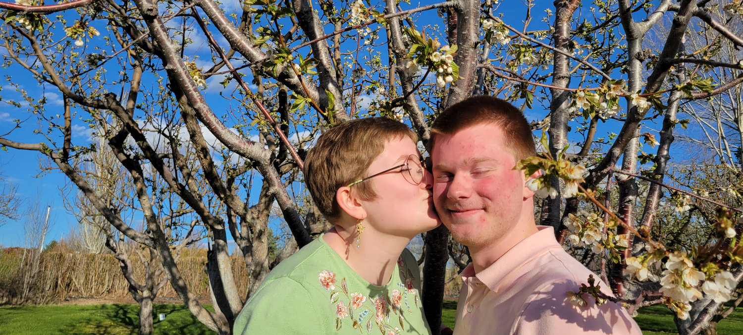 The Wedding Website of Sylvia Larsen and Eli Wright