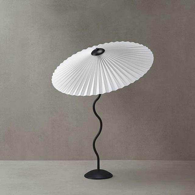 GENERAT Studio Modern Pleated Lamp Shade – 22 inch Spiral Lamp with Round Linen Pleat Fabric – Table Top Lamp, Beedroom Dimmable Lamp, Desk Lamp, Nightstand Lamp (White)