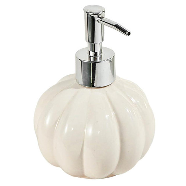 1PC Pumpkin Soap Dispenser, Ceramic Halloween Soap Dispenser with Pump, Refillable Empty Lotion Bottles for Kitchen Bathroom..