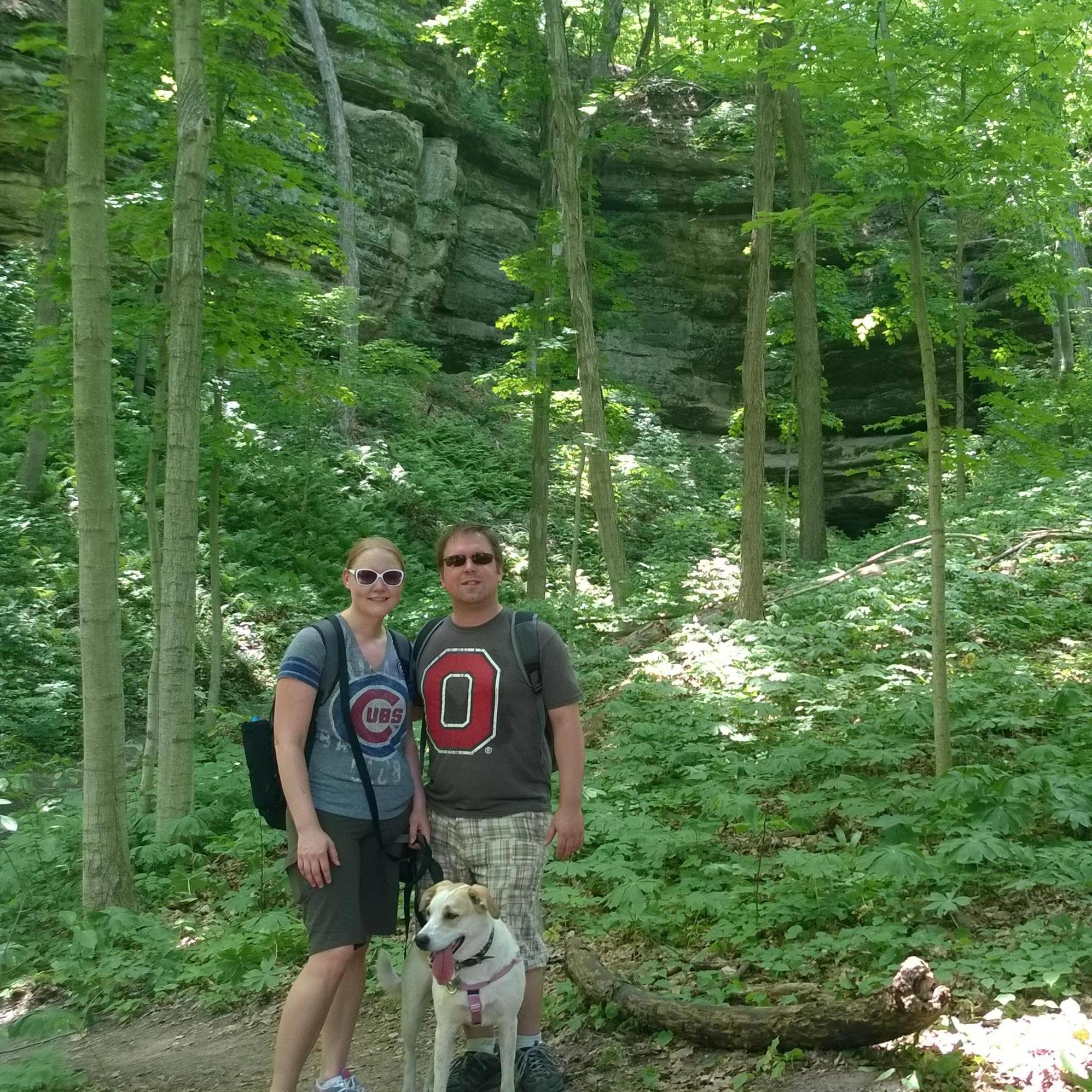 Hiking with Santo at Starved Rock State Park