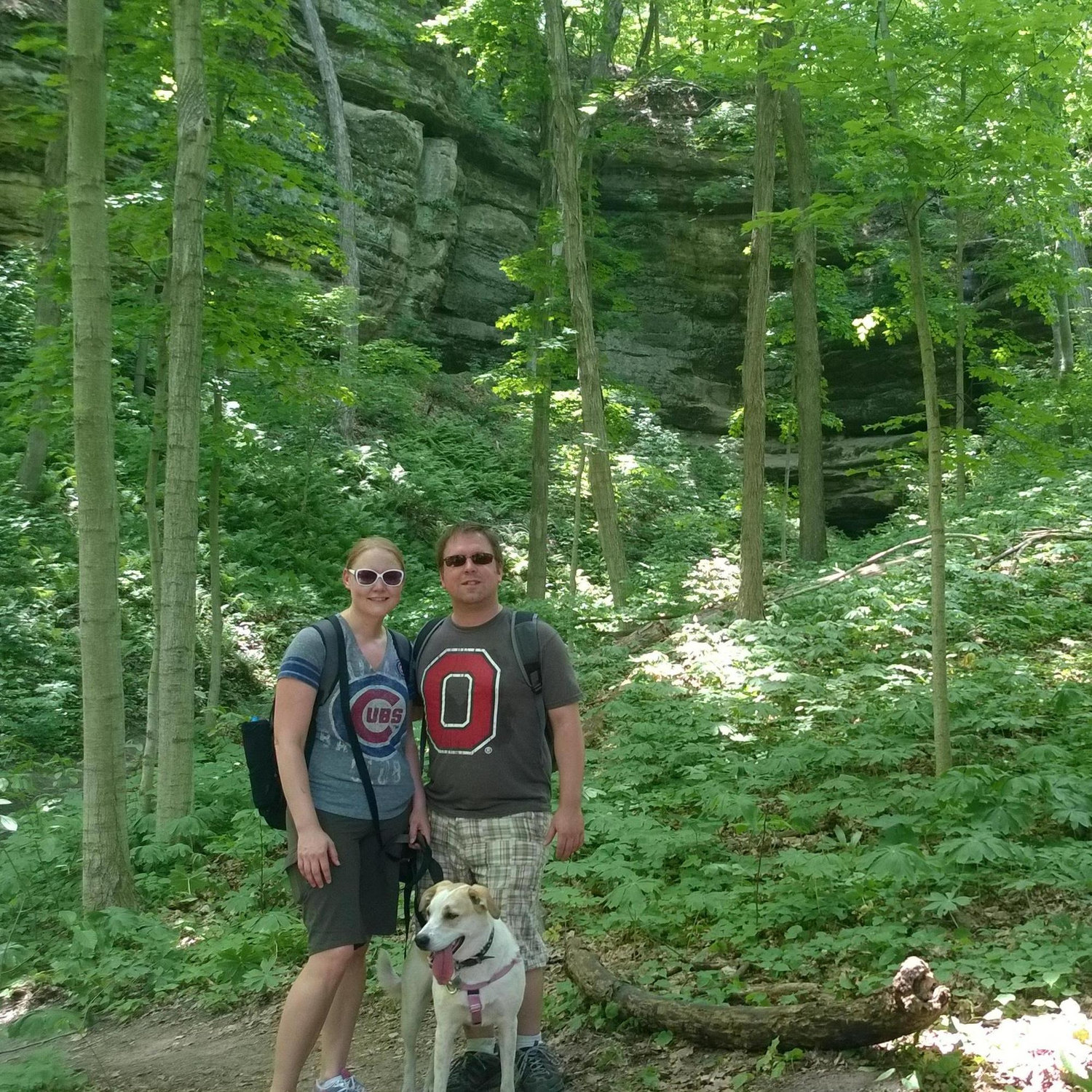 Hiking with Santo at Starved Rock State Park