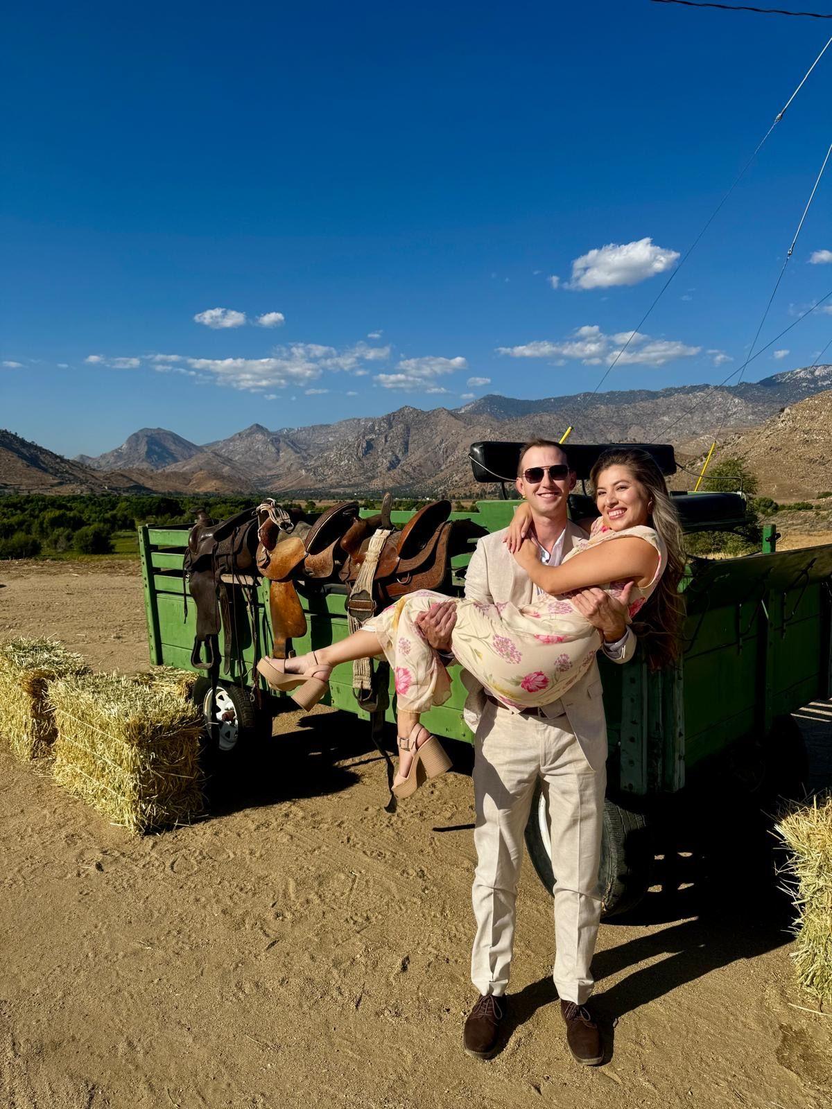 The Wedding Website of Shannon Tenen and Hunter Brinker