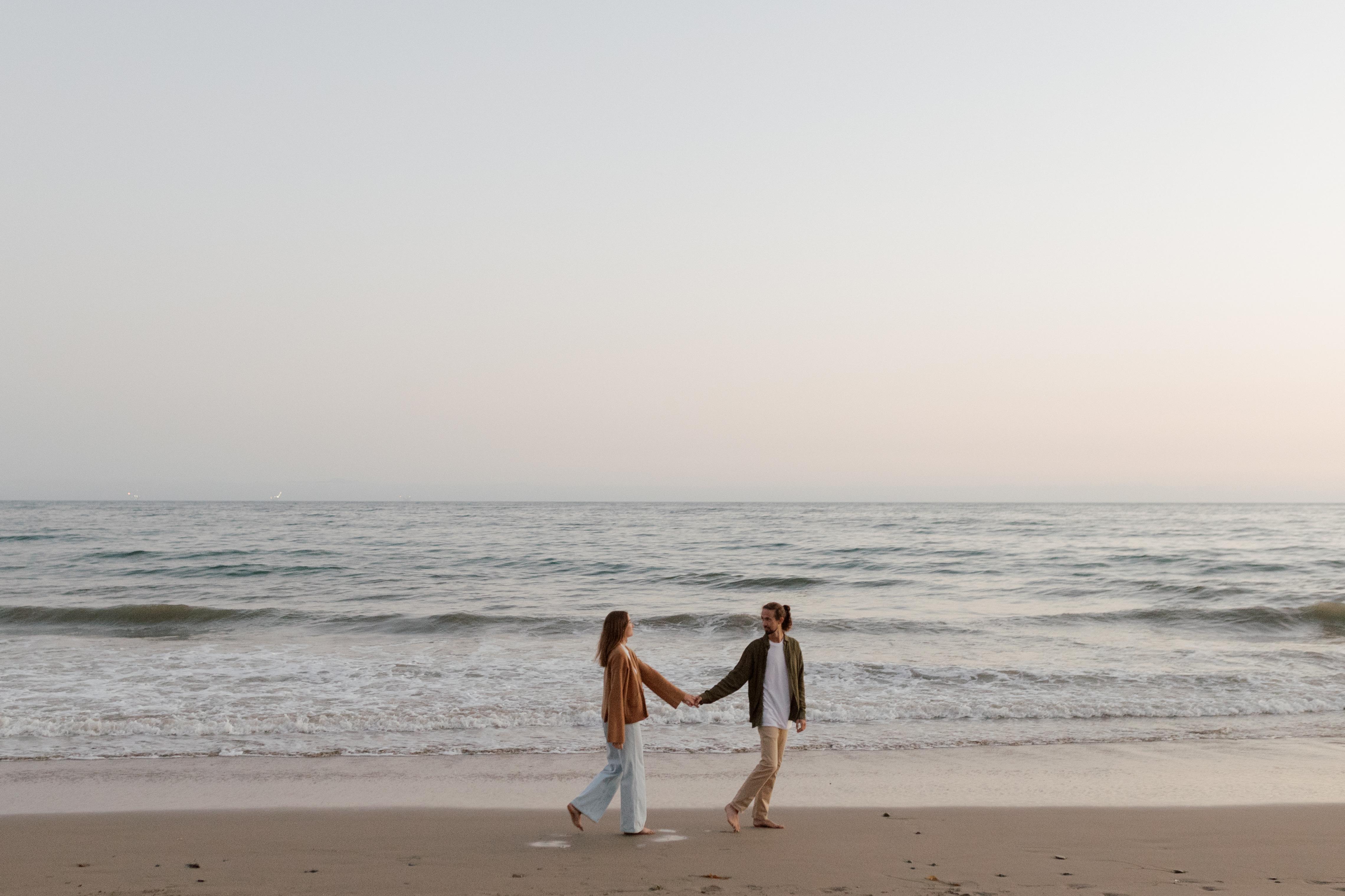 The Wedding Website of Haley Nicole Hoidal and Lucian Hewitt Himes
