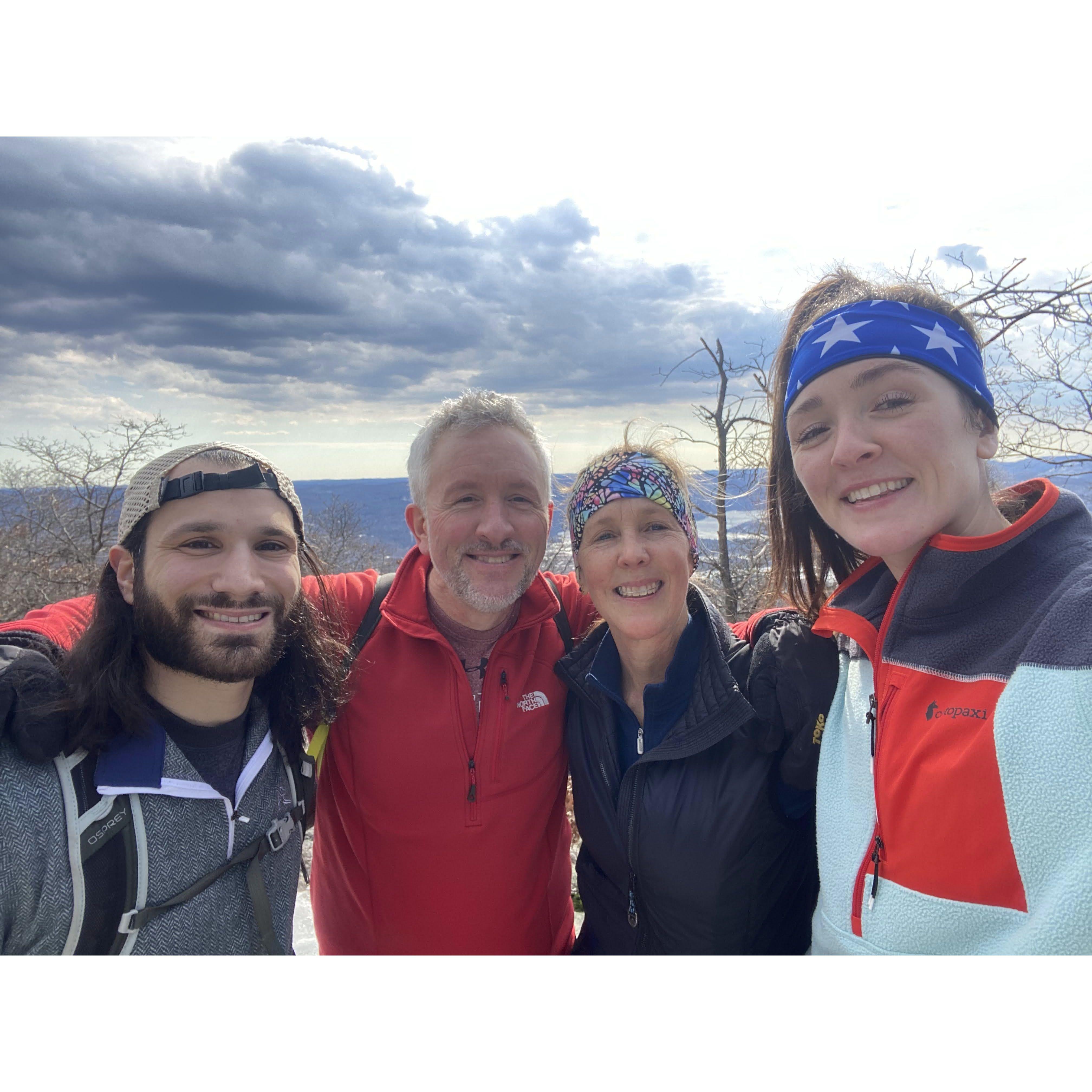 And we had Beacon visitors (Kira's Mom and Dad)