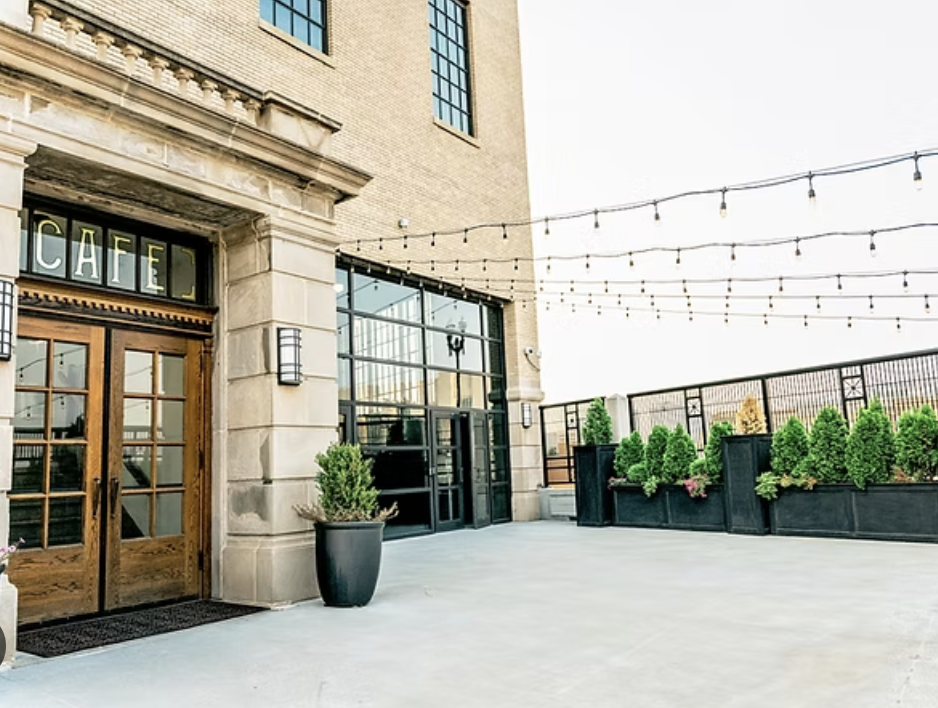 The Wedding Website of Marissa Clifton and Erik Williams