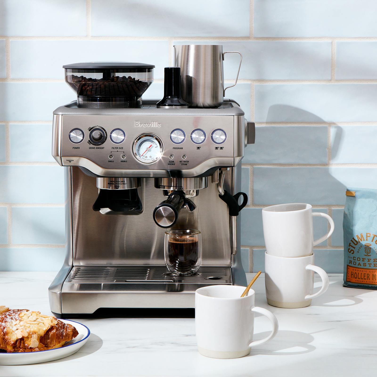 Powerful steam Espresso and Cappuccino Maker Barista Express Machine B 