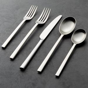 Emerge Satin 20-Piece Flatware Set