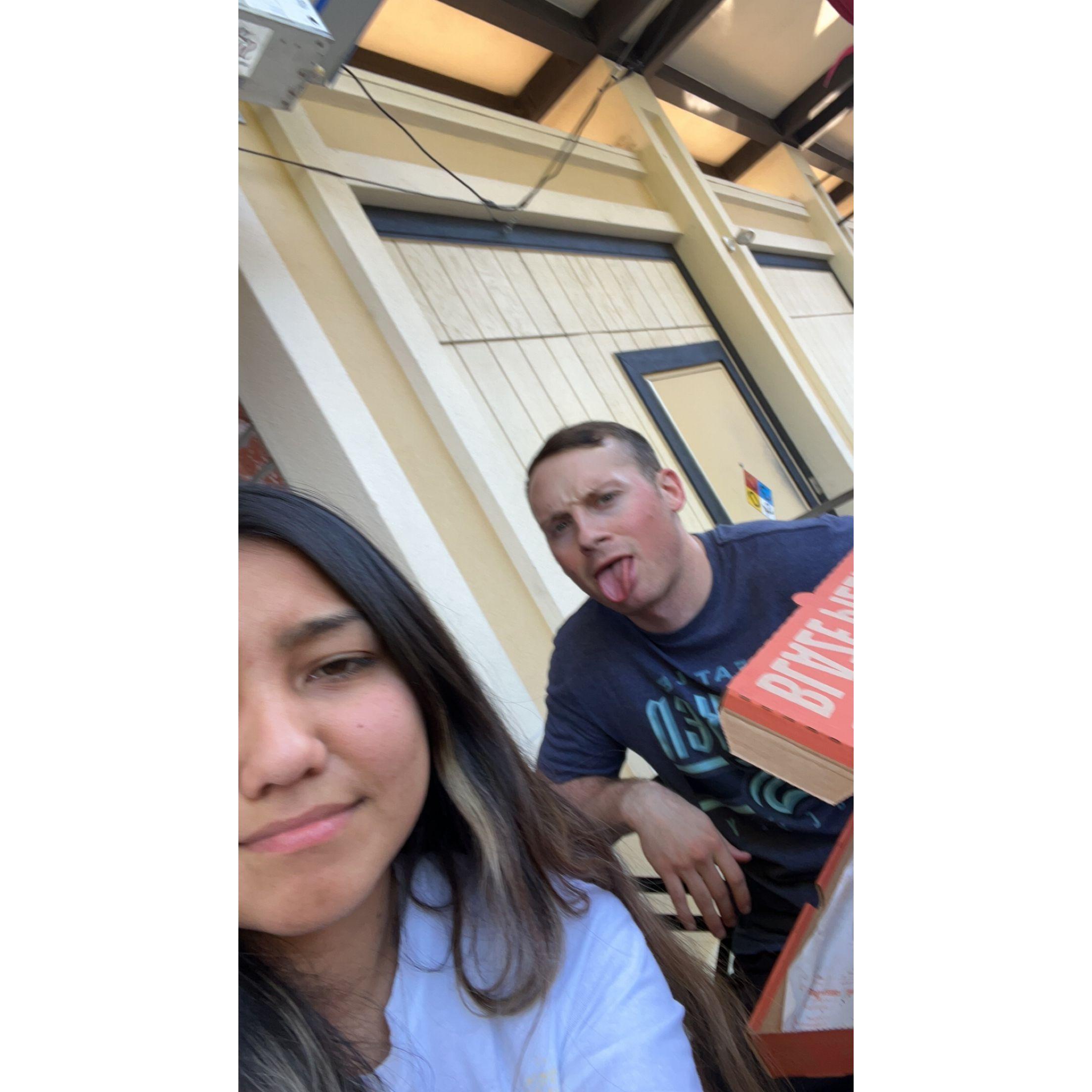 Mid-day pizza run