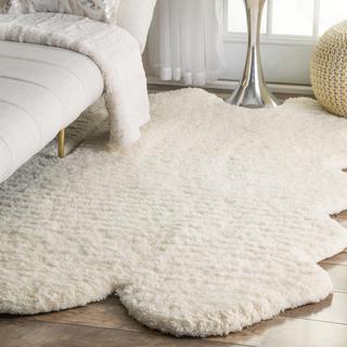 Hand Tufted Sexto Pelt Faux Sheepskin