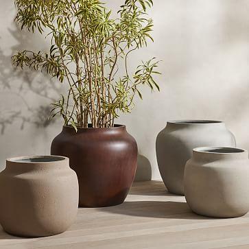 West Elm Ronan Outdoor Planter - Burnt Umber