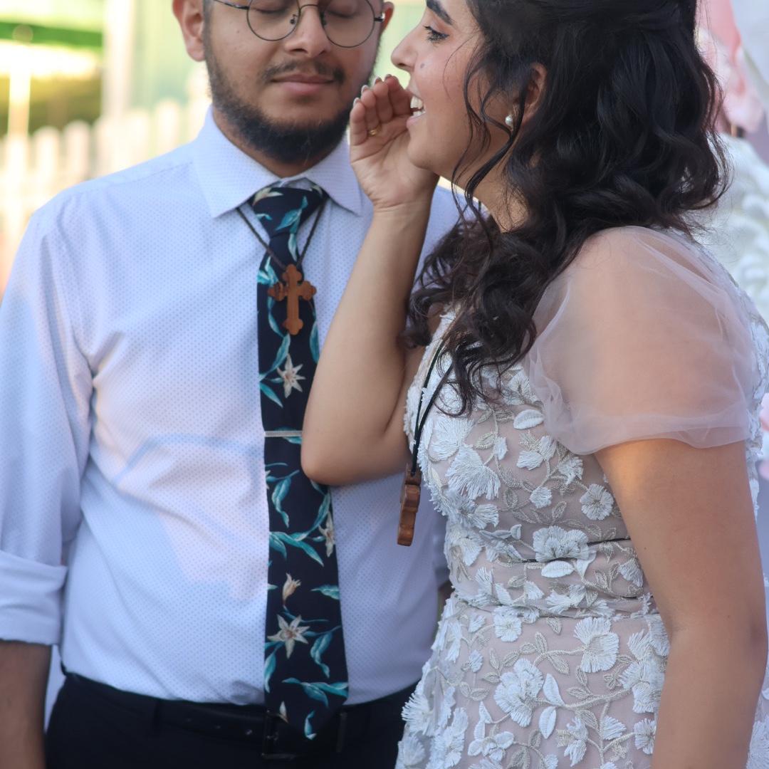 David doesn't like Zagharats but Maria does
