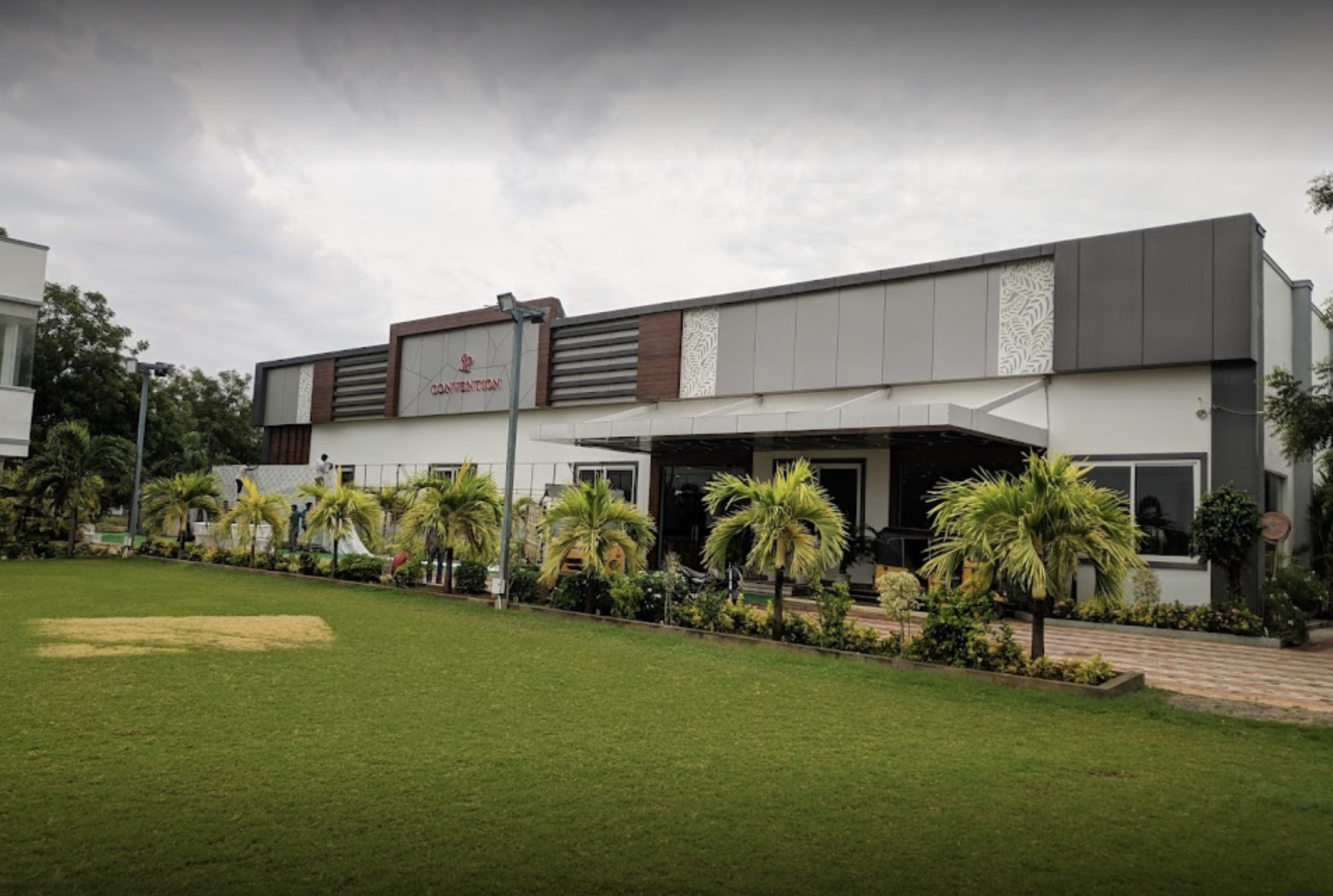 The Wedding Website of Pankajdeer Bikumalla and Vineela M