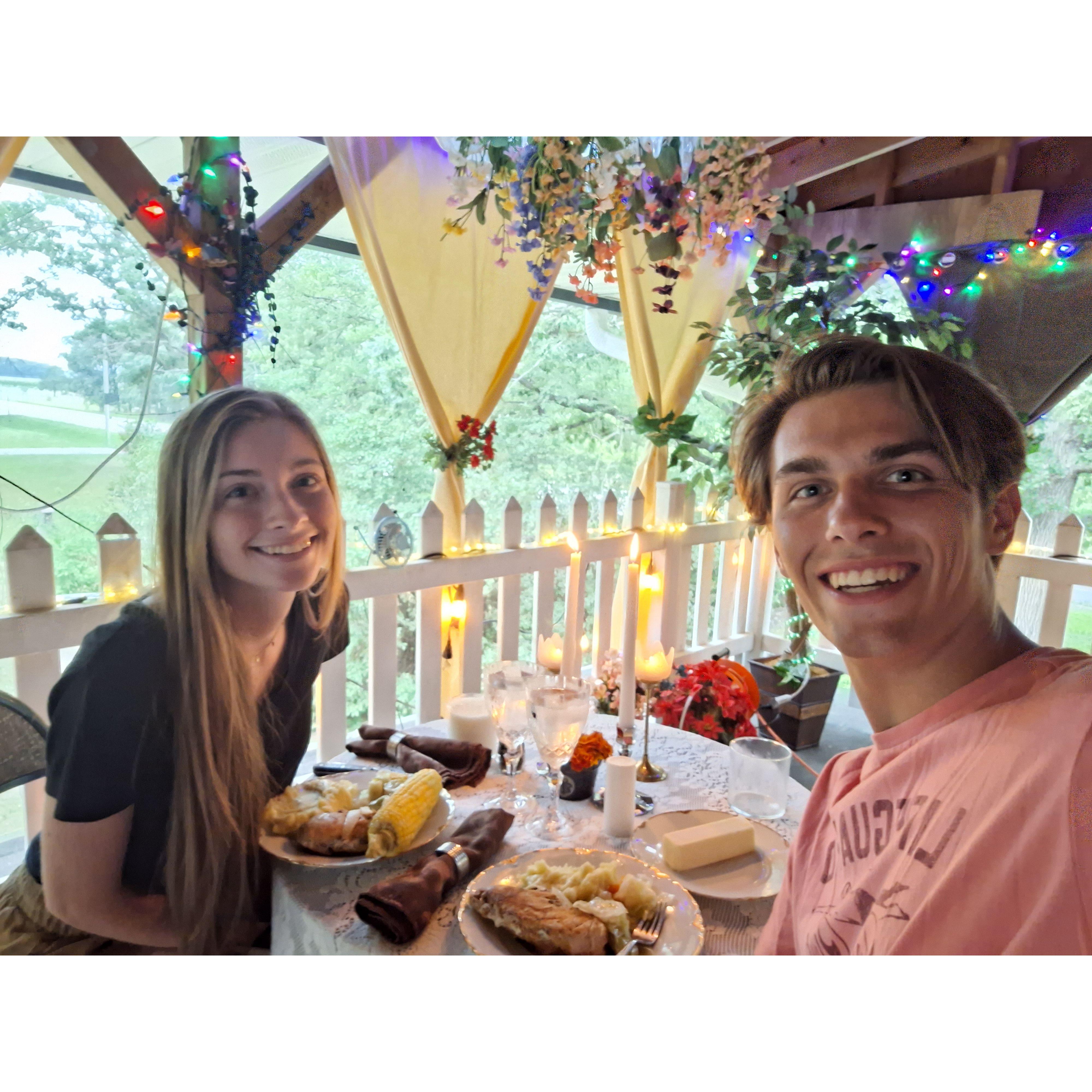 James' Mom set up this unforgettable dinner date for us without us even knowing! We were truly touched by this. I love you mom!