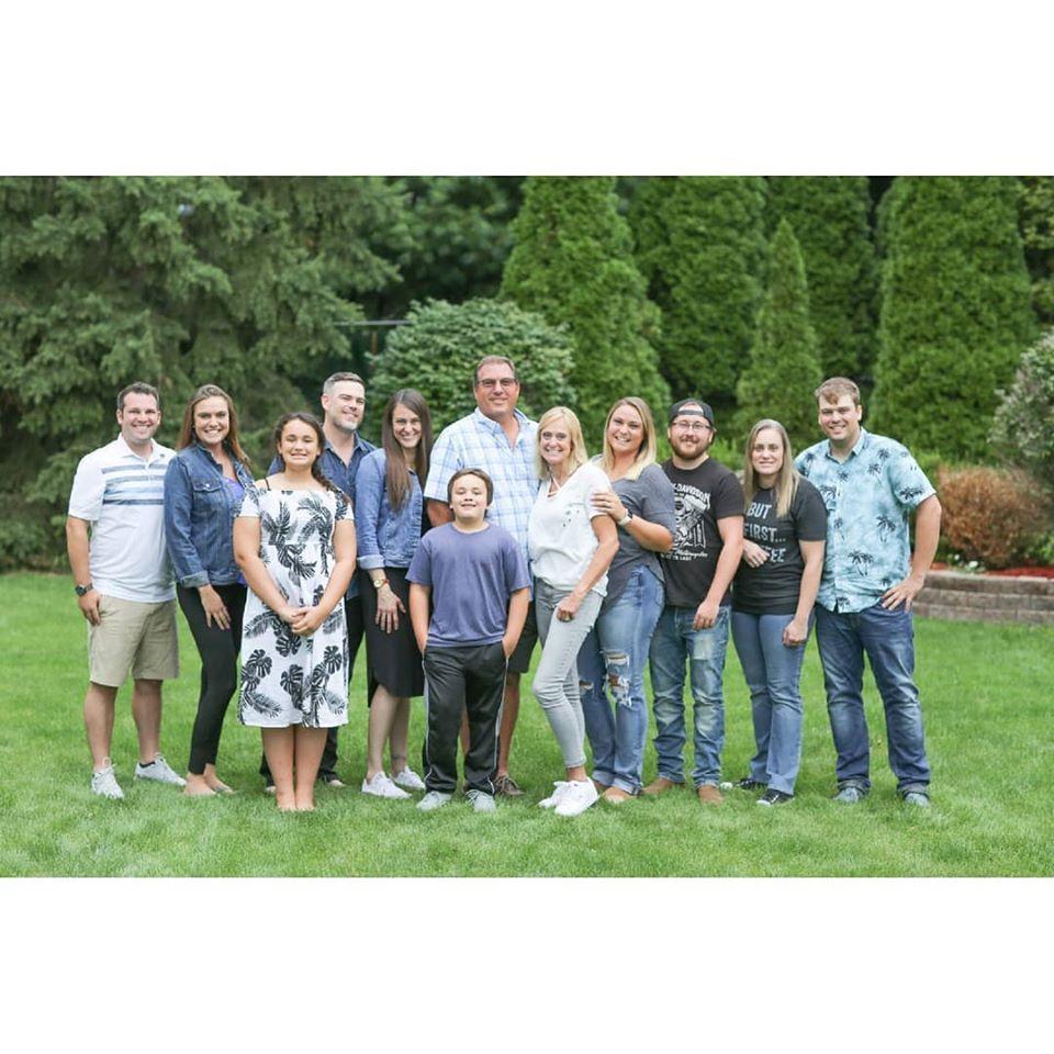 Nicole's family (not pictured: little Lincoln born in 2020)