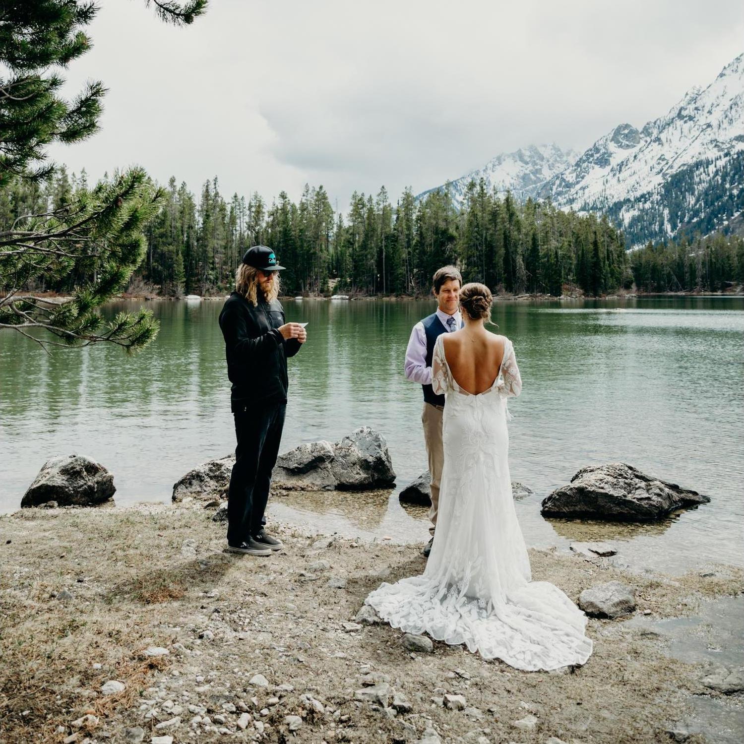 Jay's first time working with Erin and marrying our now friends Tanner and Virginia.